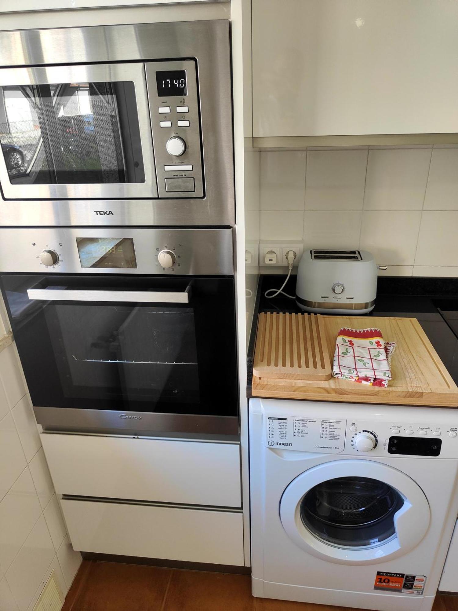 Chalet Con Wifi , Ps4 , Garaje, 5 Dormitorios, 3 Banos, Santiago De Compostela Exterior foto